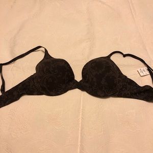 Van Elle seamless underwire bra 34C NWT